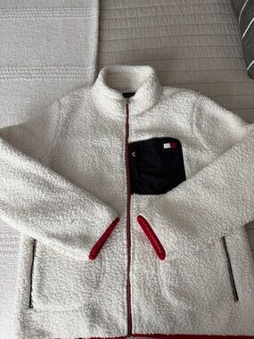 Tommy Hilfiger Cream Sherpa Jacket with Black Pocket and Red Accents